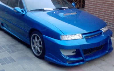 Opel Calibra priekinis buferis